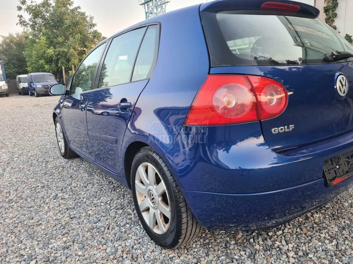 Volkswagen Golf 5 1.6 fsi (2005) - slika 9