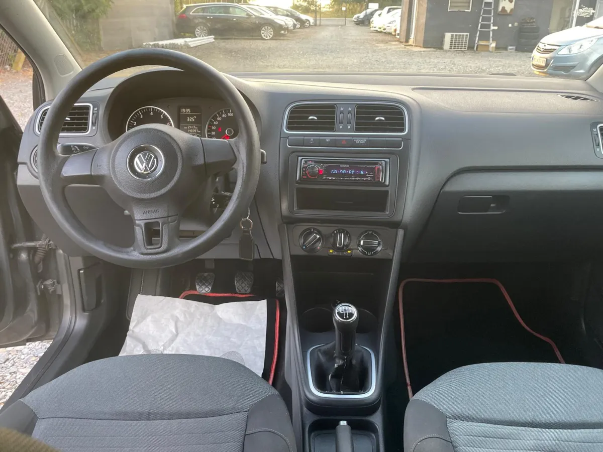 Volkswagen Polo 1.2 (2011) - slika 19