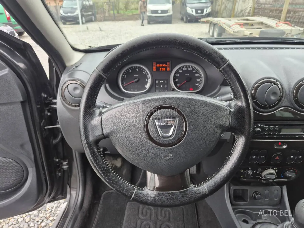 Dacia Duster 1.5 DCI (2012) - slika 30