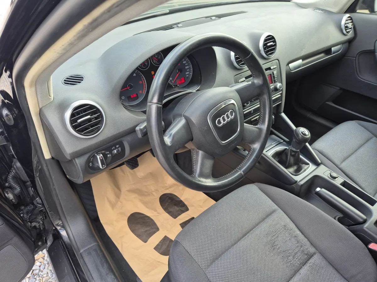 Audi A3 1.6 tdi (2011) - slika 12