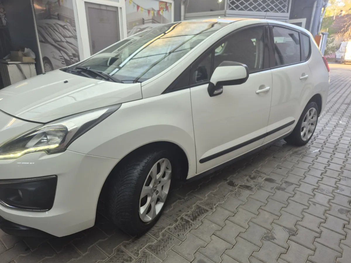 Peugeot 3008 1.6 HDI (2014) - slika 7
