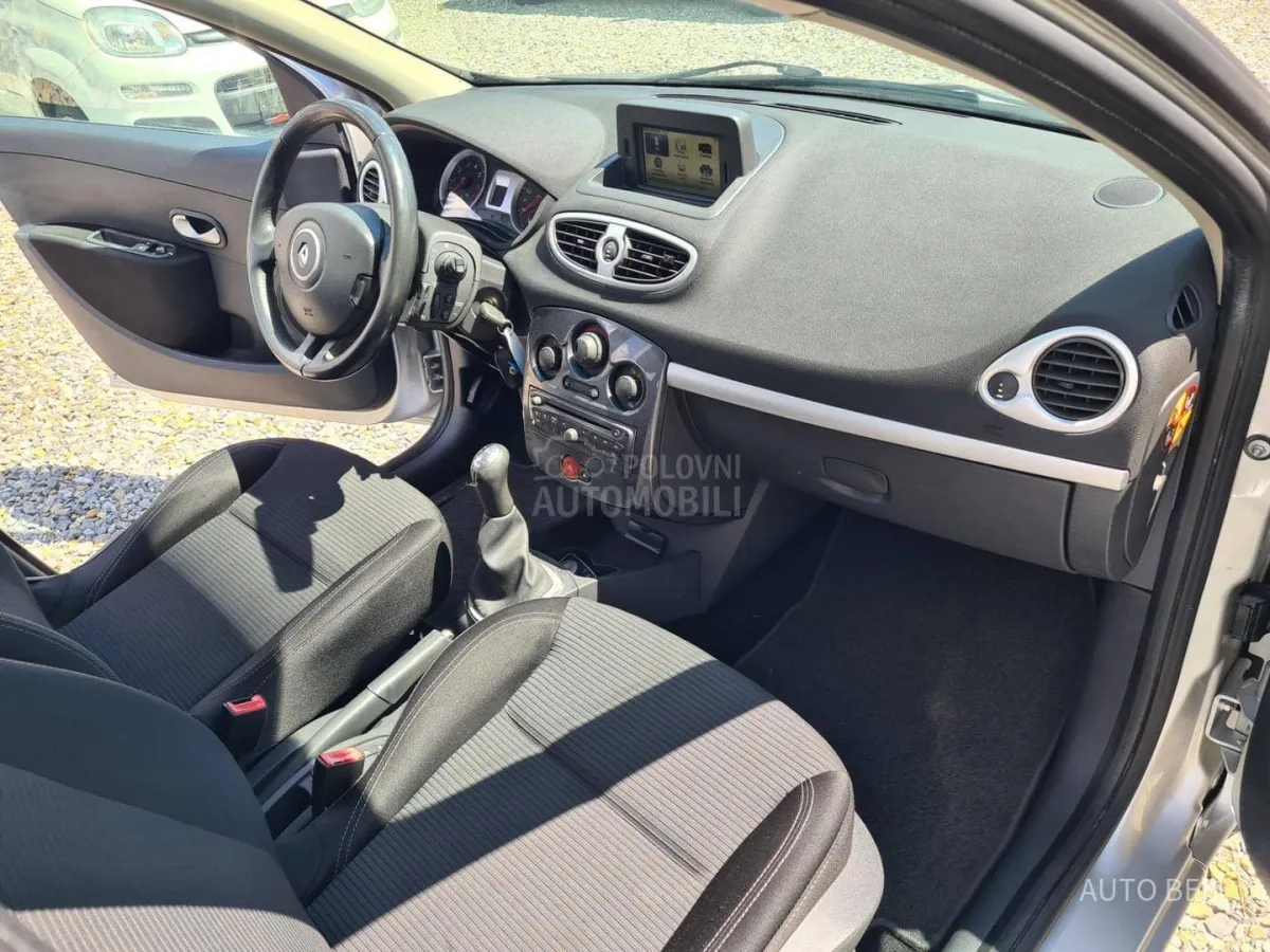 Renault Clio 1.2 (2012) - slika 26