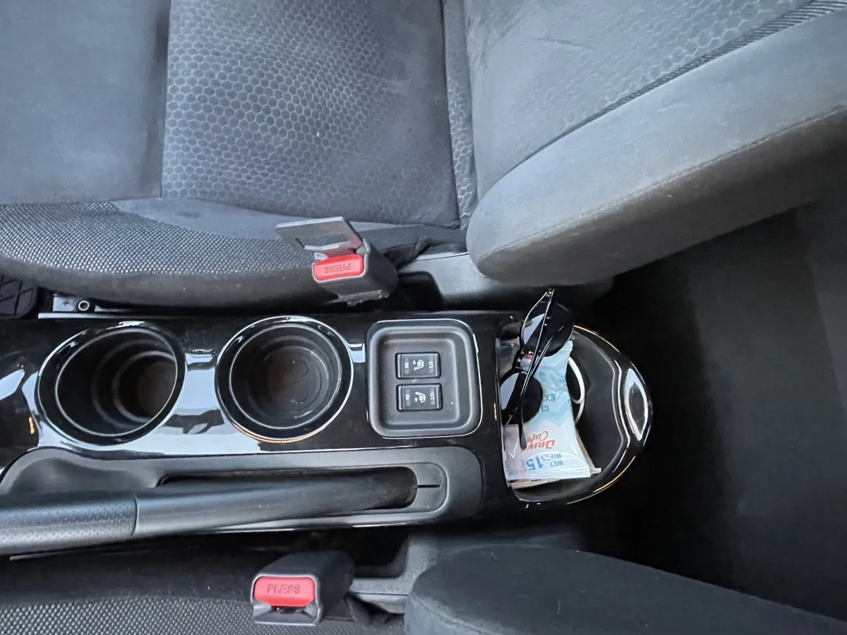 Nissan Juke 1.6 DIG-T Tekna (2014) - slika 20