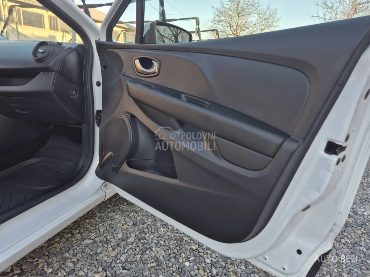 Renault Clio 1.2 (2017) - slika 24