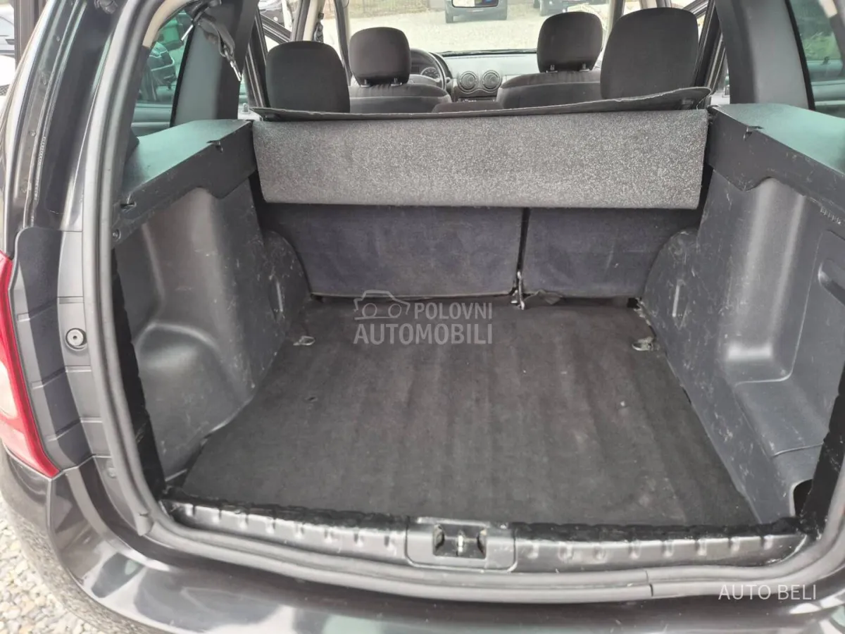 Dacia Duster 1.5 DCI (2012) - slika 18