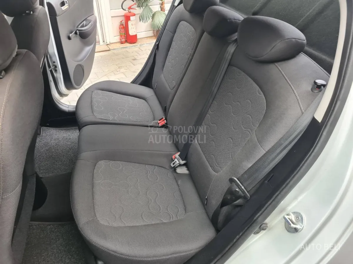 Hyundai i20 1.4 crdi (2011) - slika 17
