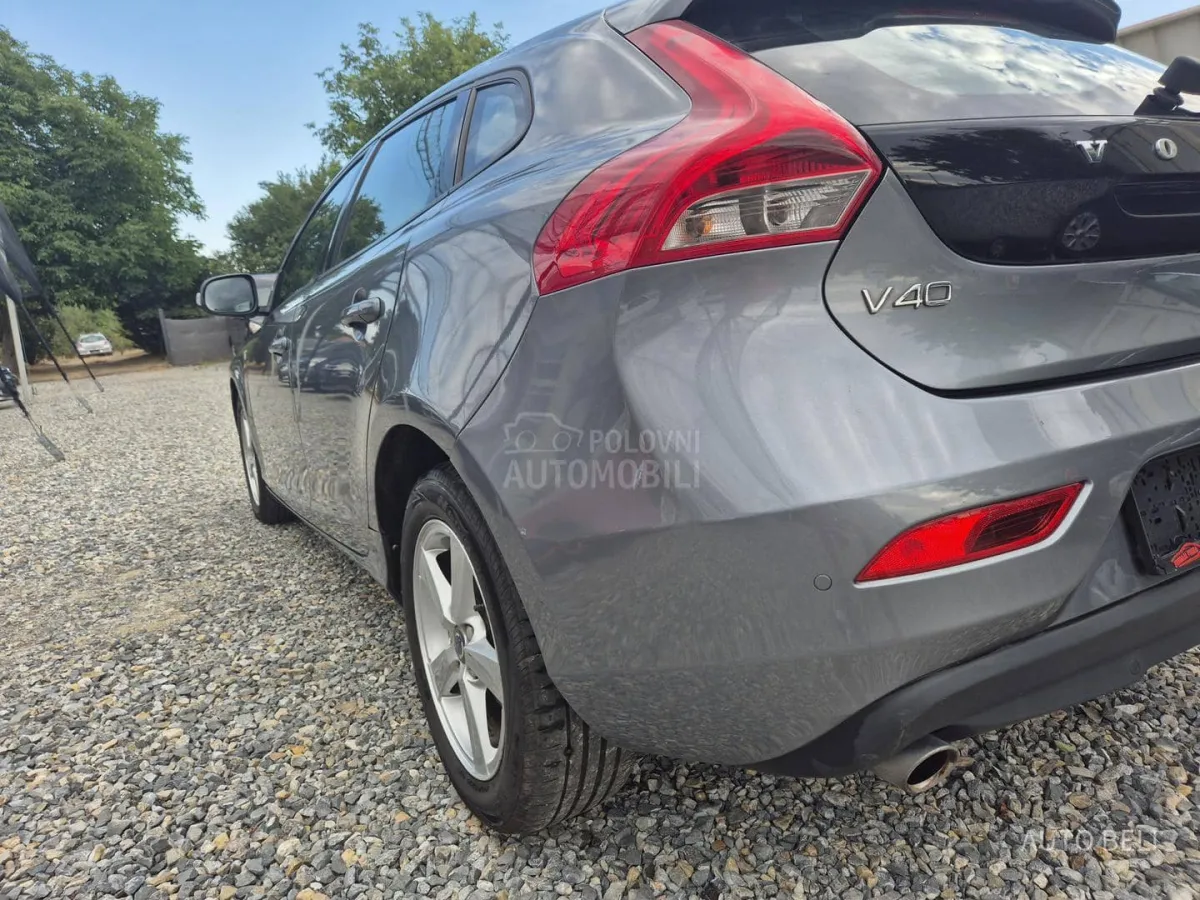 Volvo V40 2.0 d3 (2015) - slika 8
