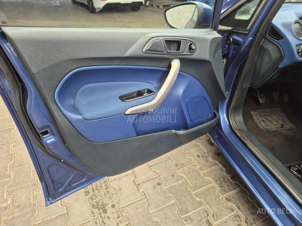 Ford Fiesta 1.25 (2009) - slika 11