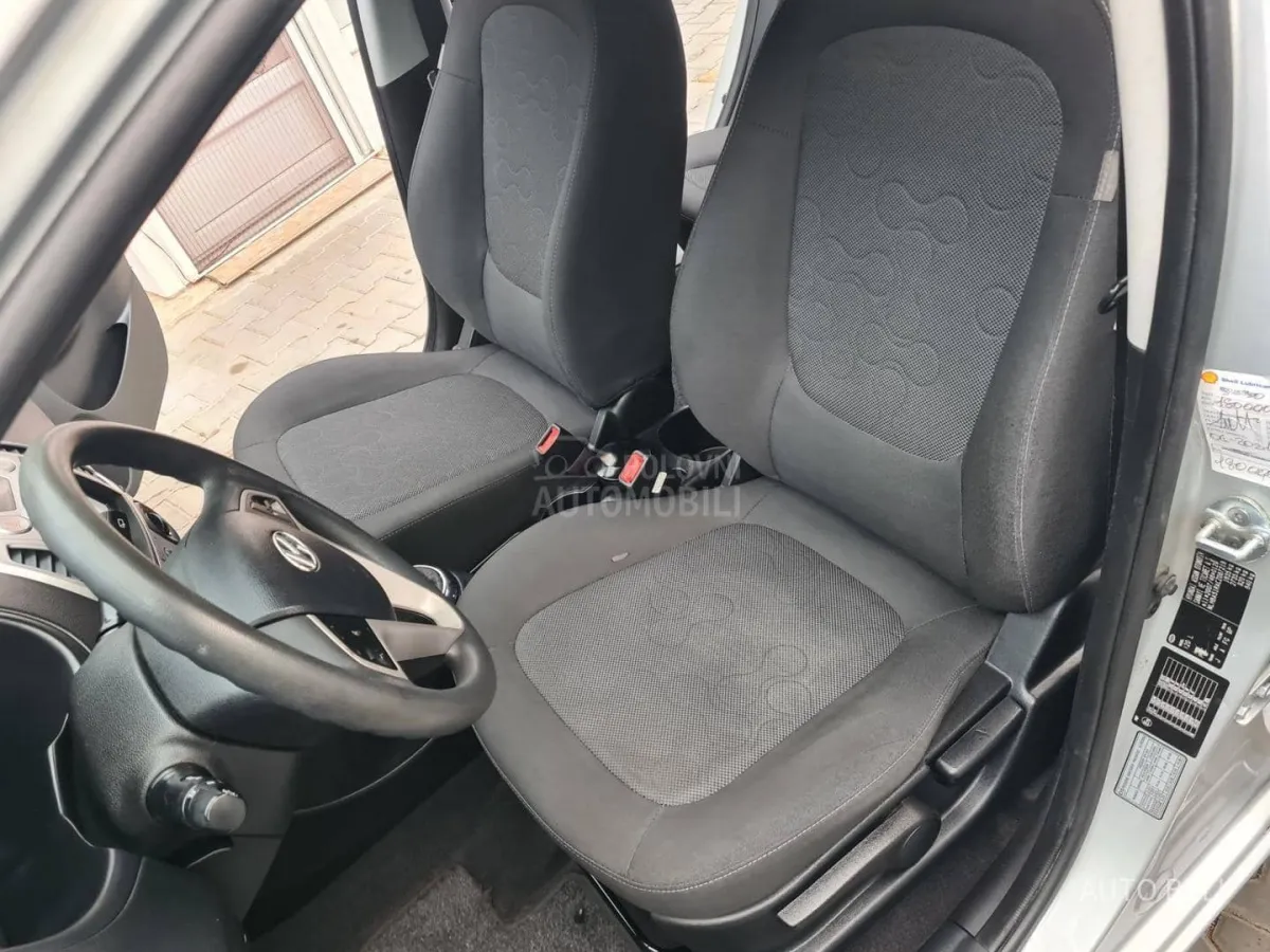Hyundai i20 1.4 crdi (2011) - slika 14