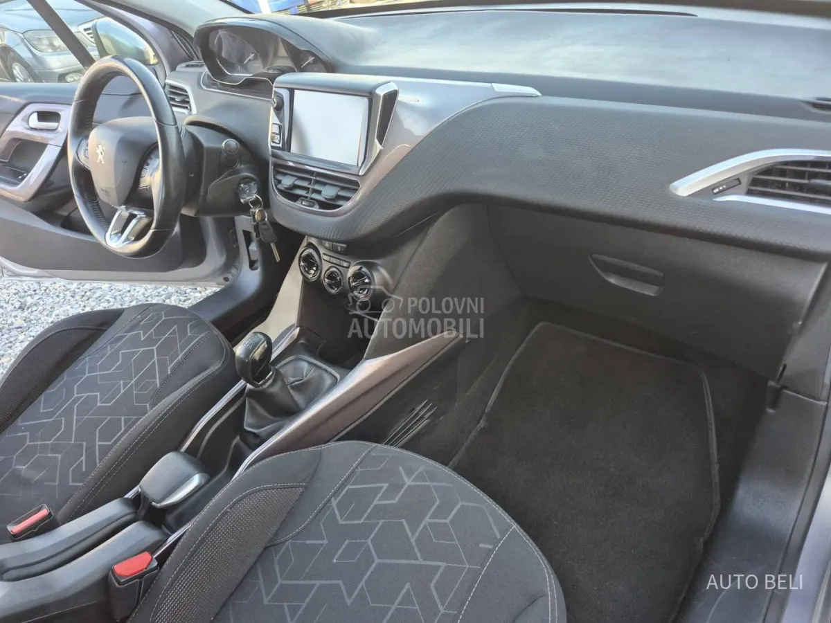 Peugeot 2008 1.4 hdi (2014) - slika 23