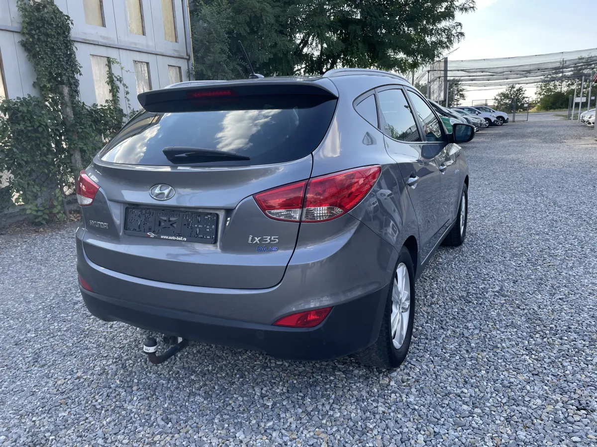 Hyundai ix35 1.6 2WD (2013) - slika 8