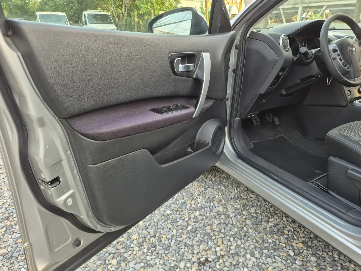 Nissan Qashqai 1.5 DCI (2008) - slika 12