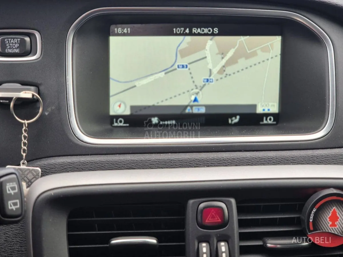 Volvo V40 2.0 d3 (2015) - slika 27