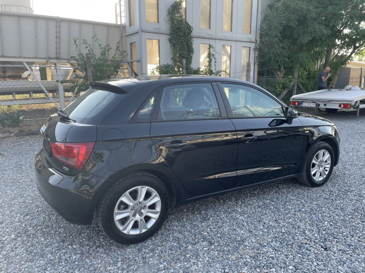 Audi A1 1.6 TDI S-Line (2014) - slika 8