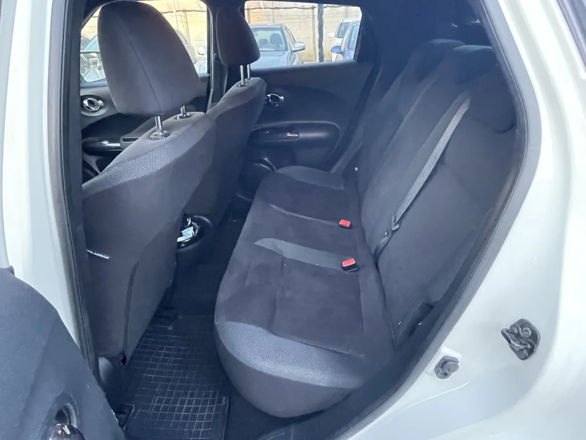 Nissan Juke 1.6 DIG-T Tekna (2014) - slika 22