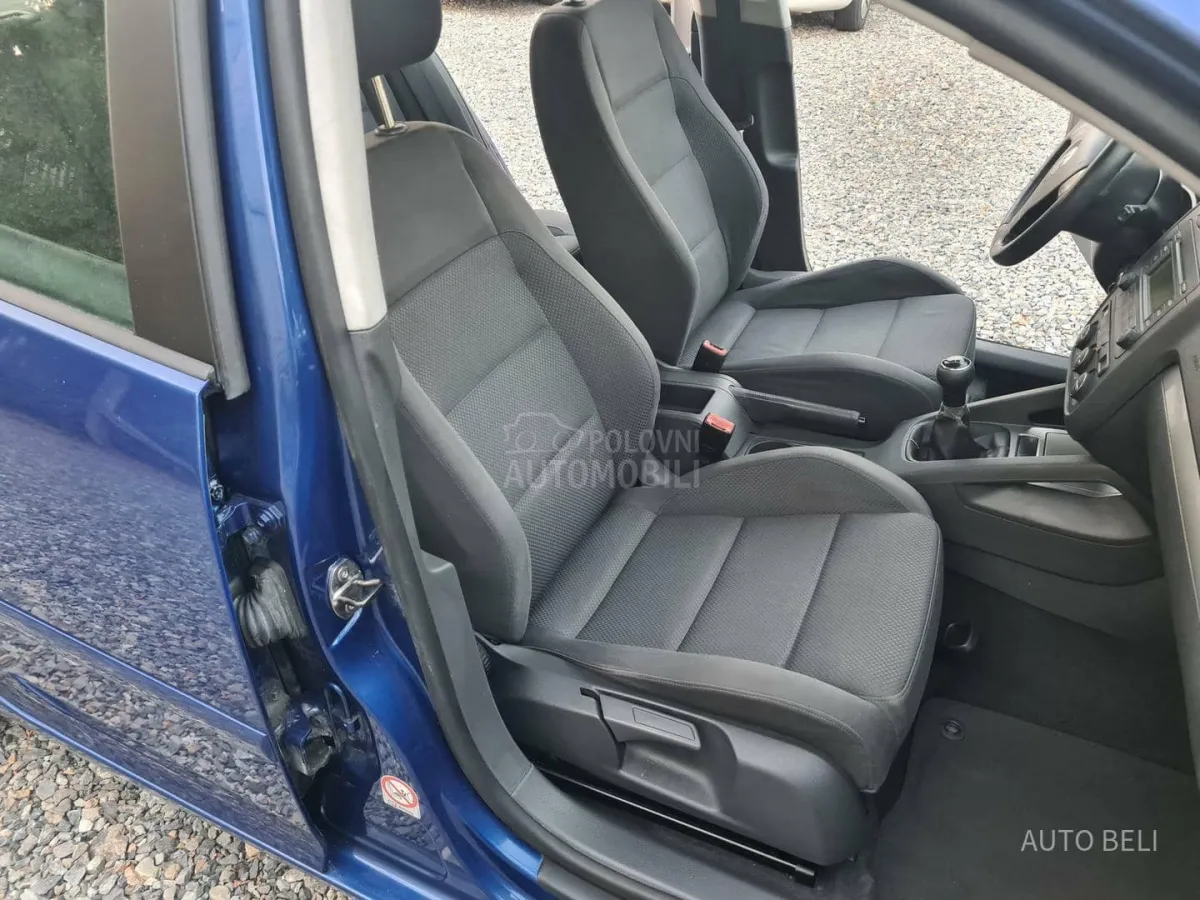 Volkswagen Golf 5 1.6 fsi (2005) - slika 24
