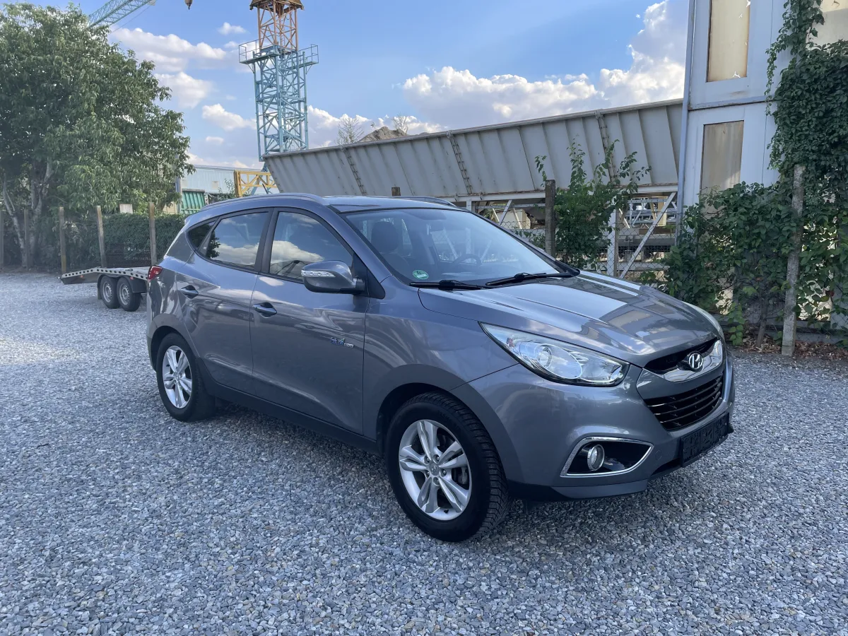 Hyundai ix35 1.6 2WD (2013) - slika 12