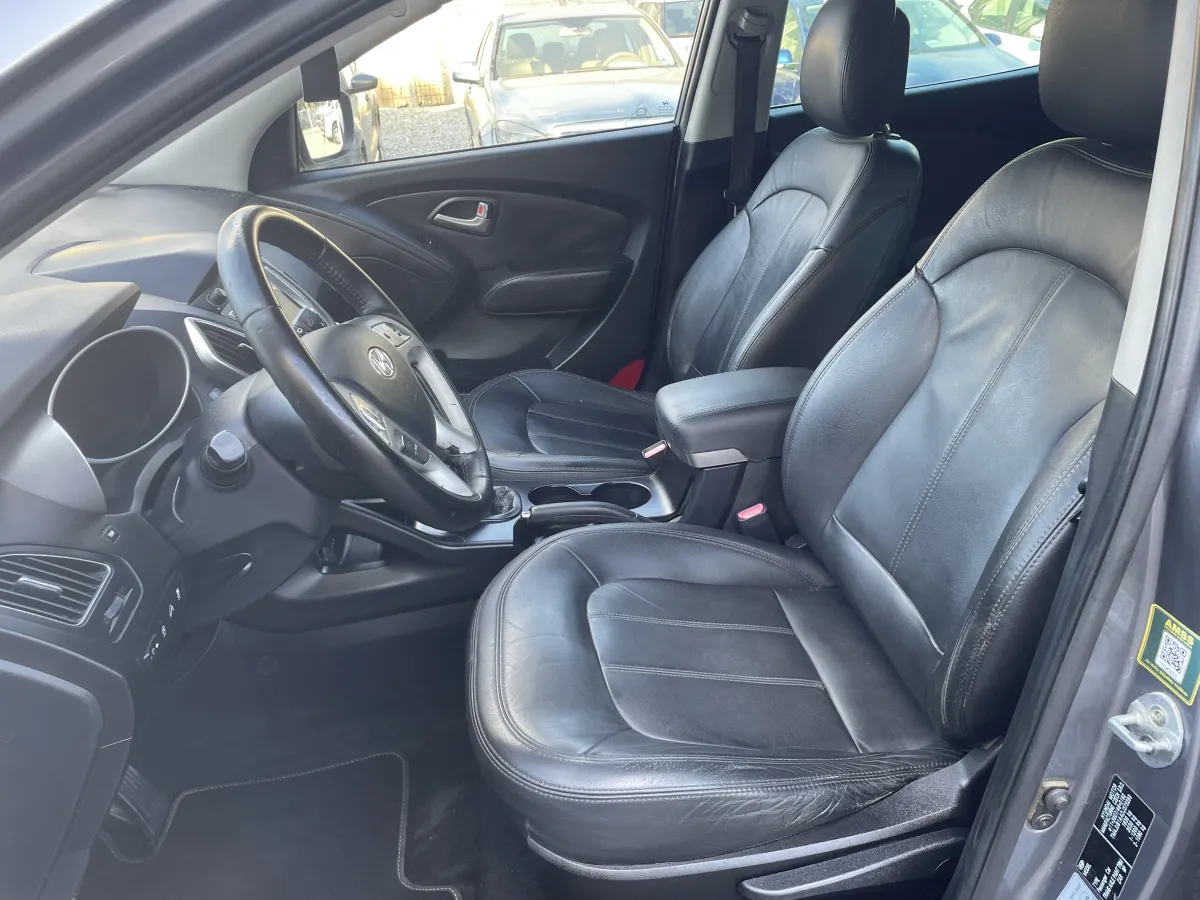 Hyundai ix35 1.6 2WD (2013) - slika 17