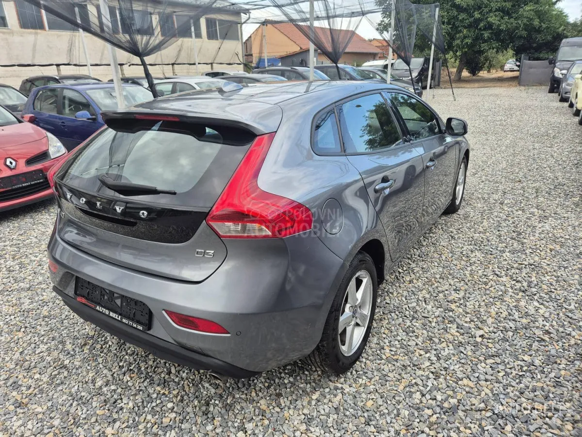 Volvo V40 2.0 d3 (2015) - slika 5