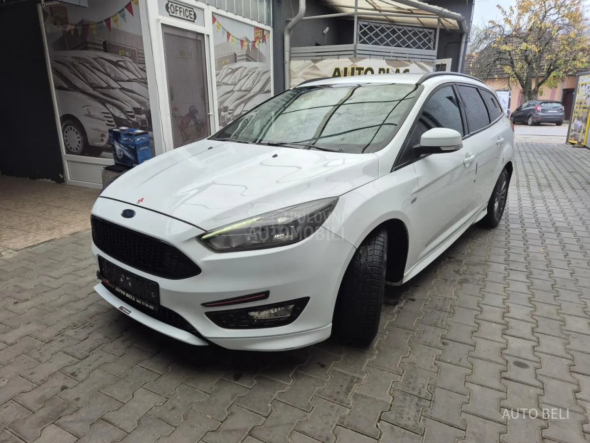 Ford Focus 1.5 ST-Line (2017) - slika 3