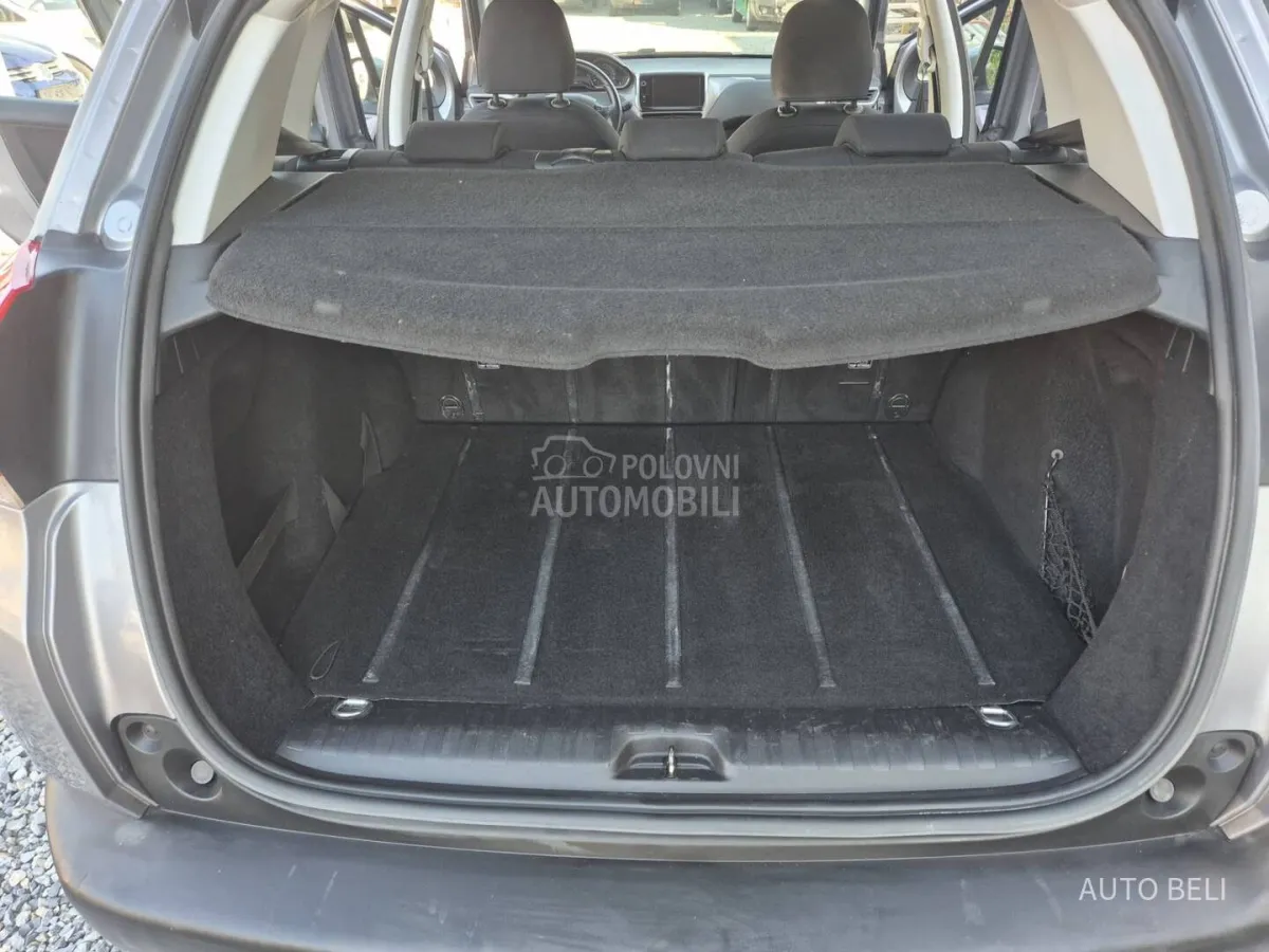Peugeot 2008 1.4 hdi (2014) - slika 16