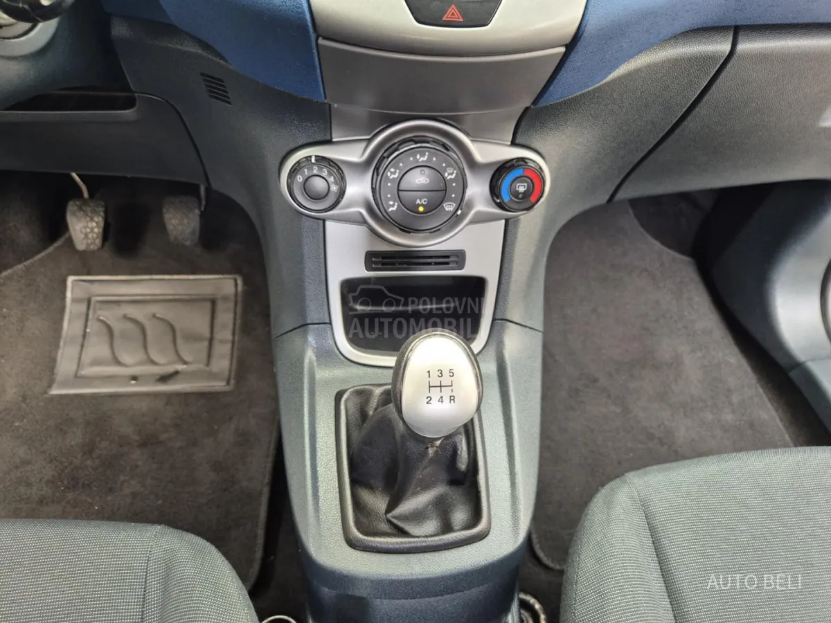Ford Fiesta 1.25 (2009) - slika 32