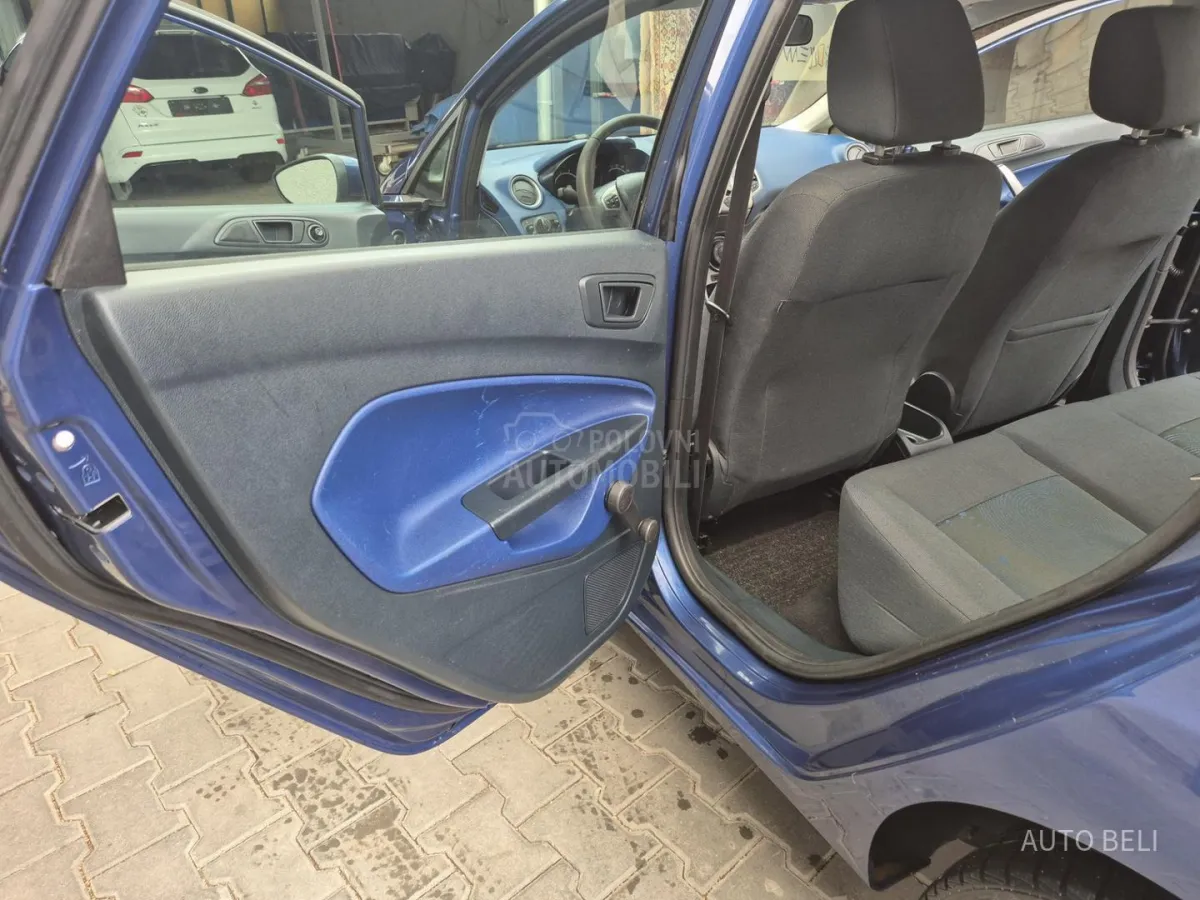Ford Fiesta 1.25 (2009) - slika 14