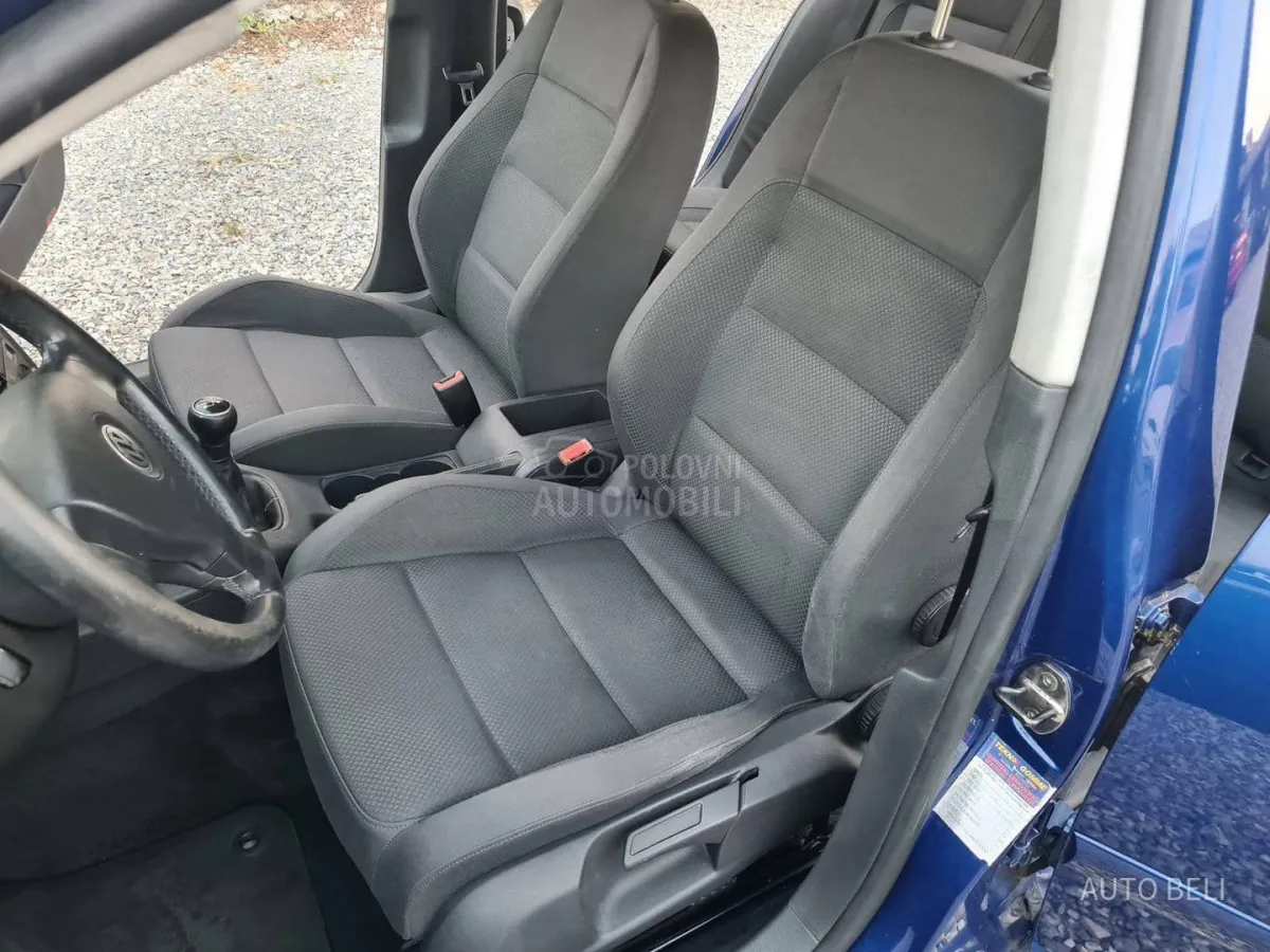 Volkswagen Golf 5 1.6 fsi (2005) - slika 13