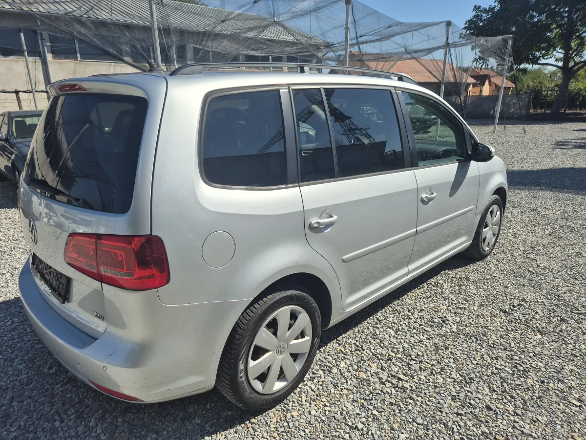 Volkswagen Touran 1.6 tdi (2011) - slika 6