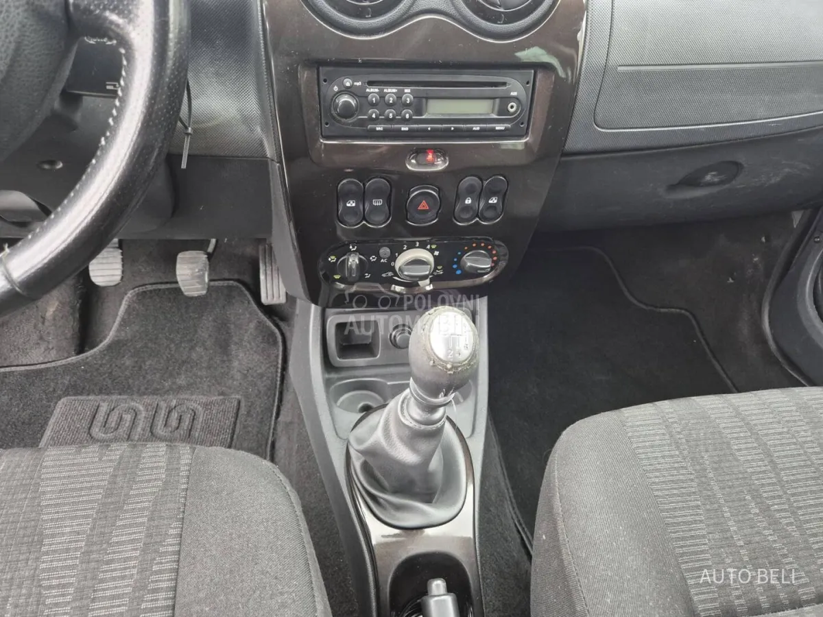 Dacia Duster 1.5 DCI (2012) - slika 28