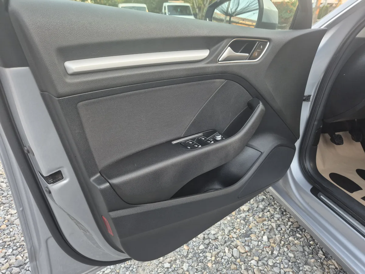 Audi A3 1.6 tdi (2016) - slika 13