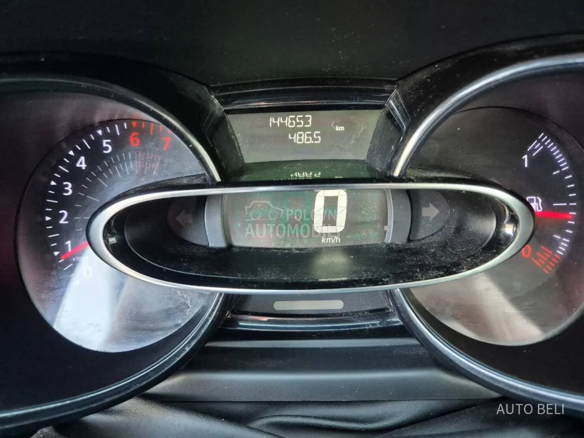 Renault Clio 1.2 (2017) - slika 39