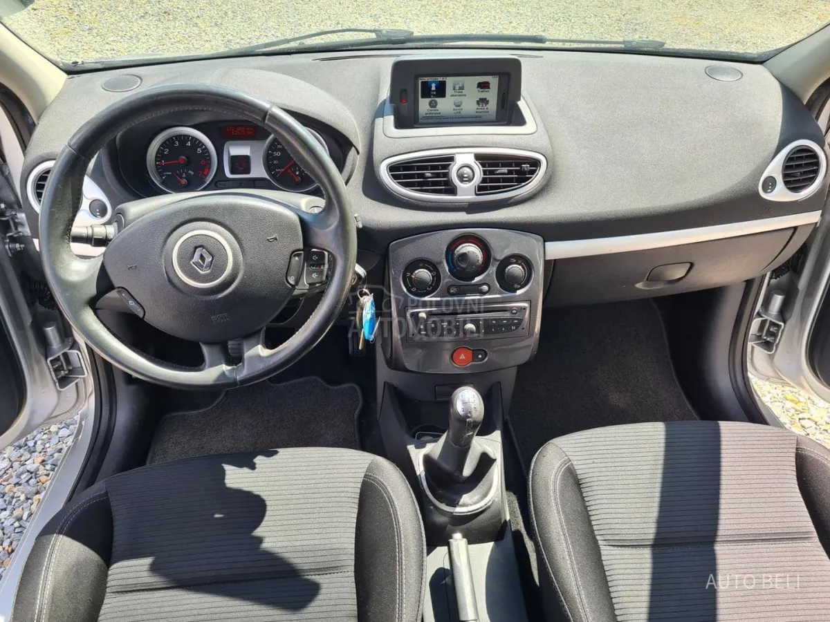 Renault Clio 1.2 (2012) - slika 27