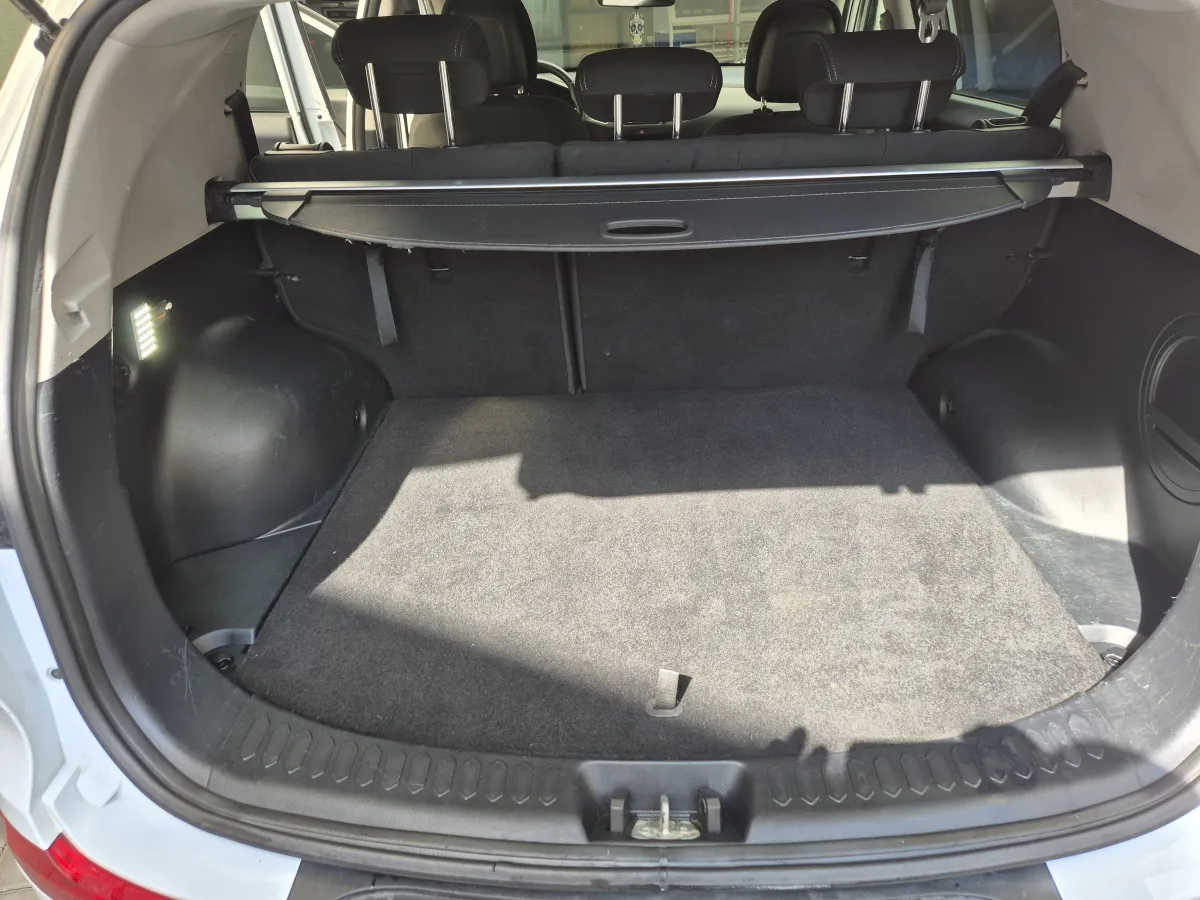 Kia Sportage 1.7 crdi (2012) - slika 18