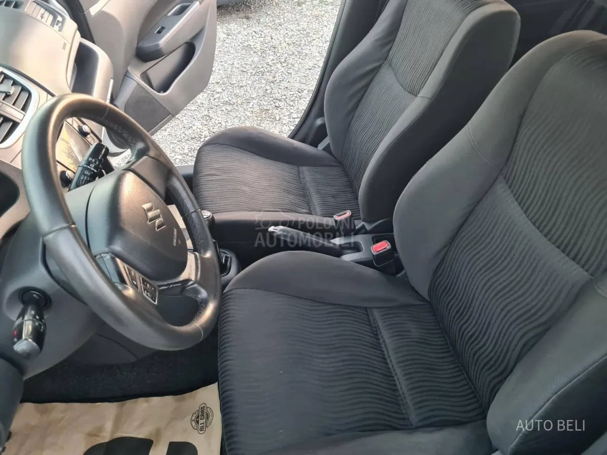 Suzuki Swift 1.3 ddis (2012) - slika 14