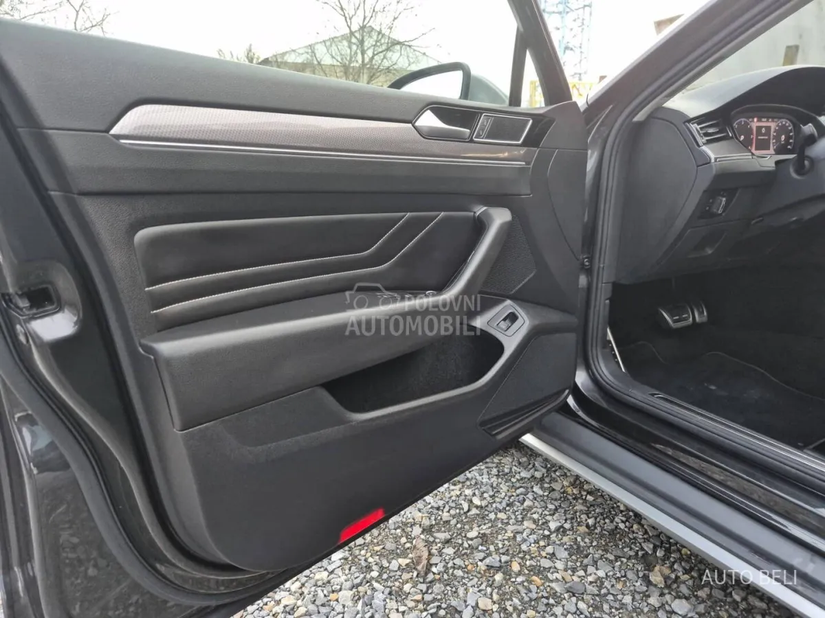 Volkswagen Passat B8 Alltrack 2.0 tdi (2020) - slika 12