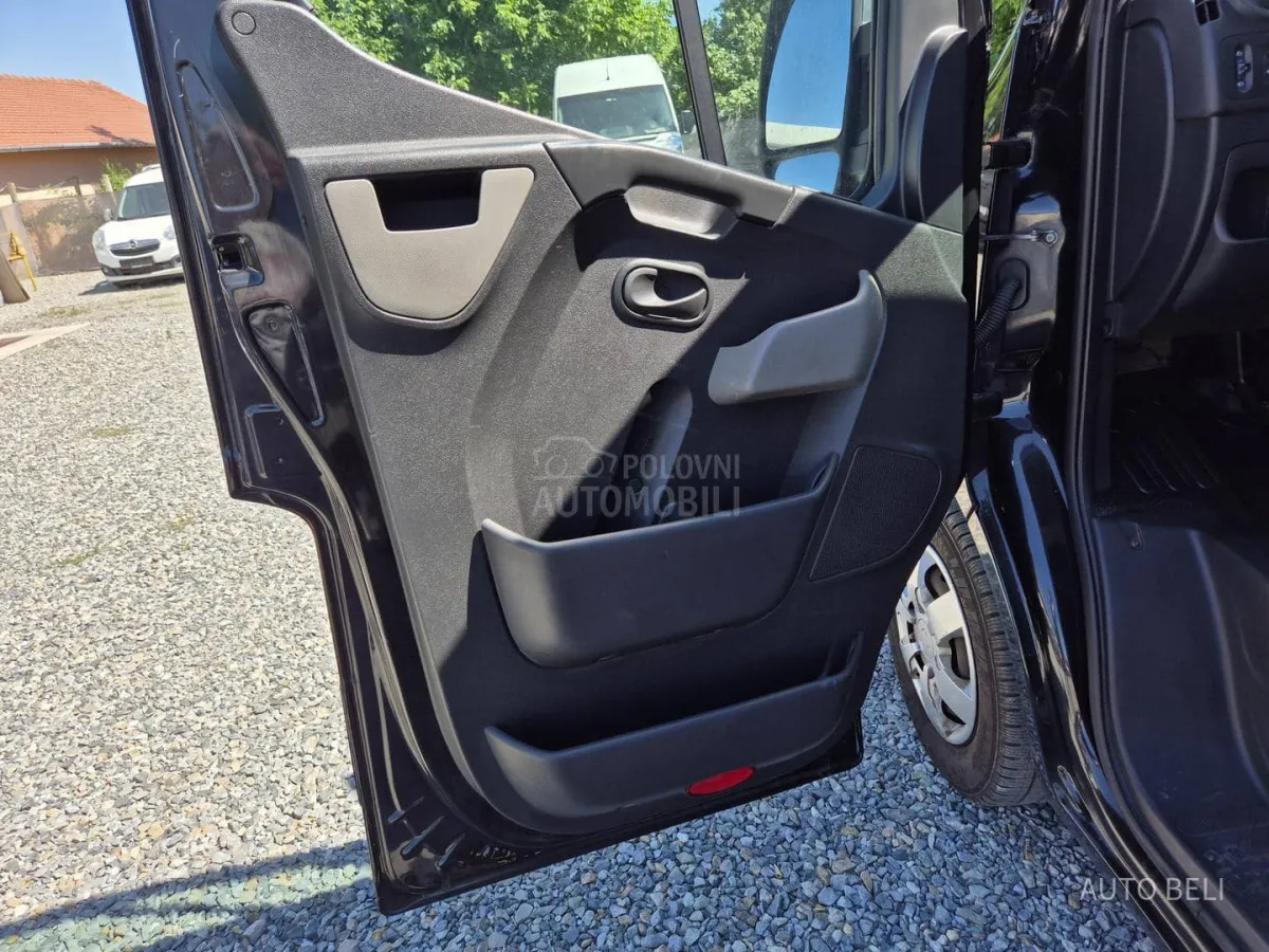 Nissan Nv400 2.3 dci (2015) - slika 11