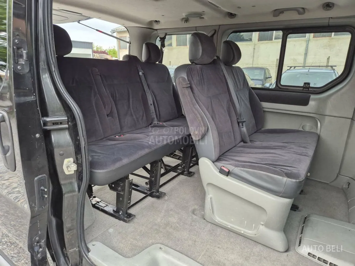 Renault Trafic 2.0 cdti (2010) - slika 17