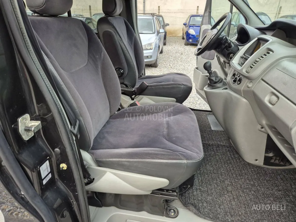 Renault Trafic 2.0 cdti (2010) - slika 22