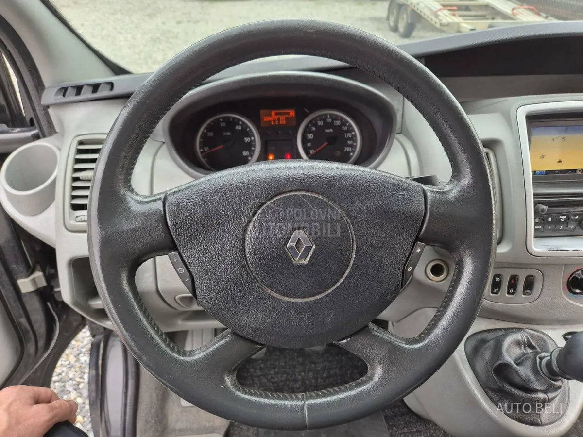 Renault Trafic 2.0 cdti (2010) - slika 25