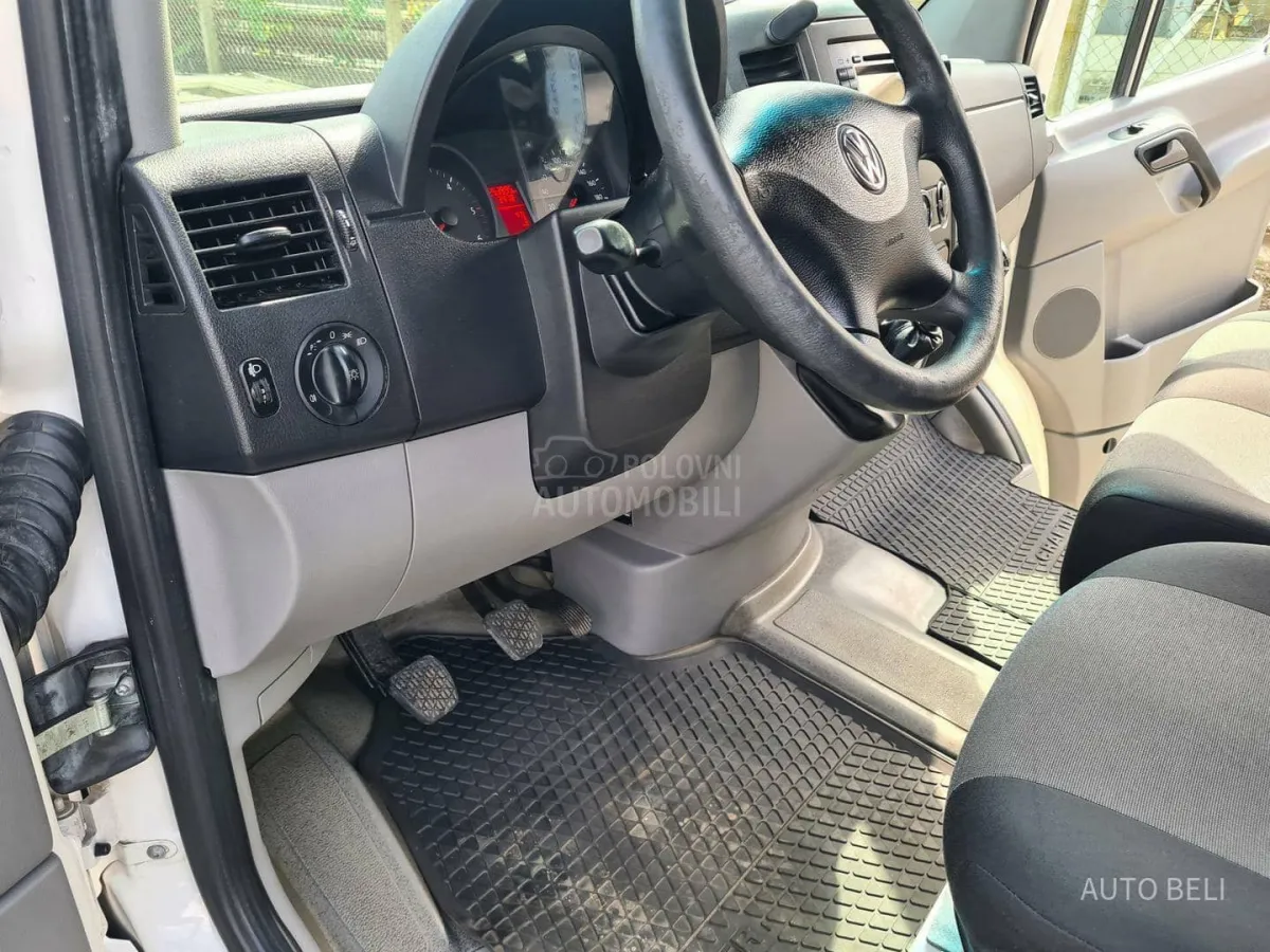 Volkswagen Crafter 2.0 tdi (2016) - slika 11