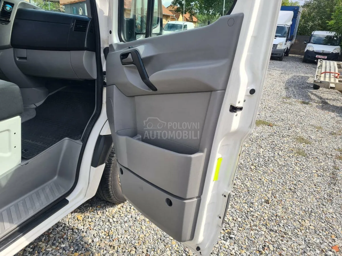 Volkswagen Crafter 2.0 tdi (2016) - slika 16