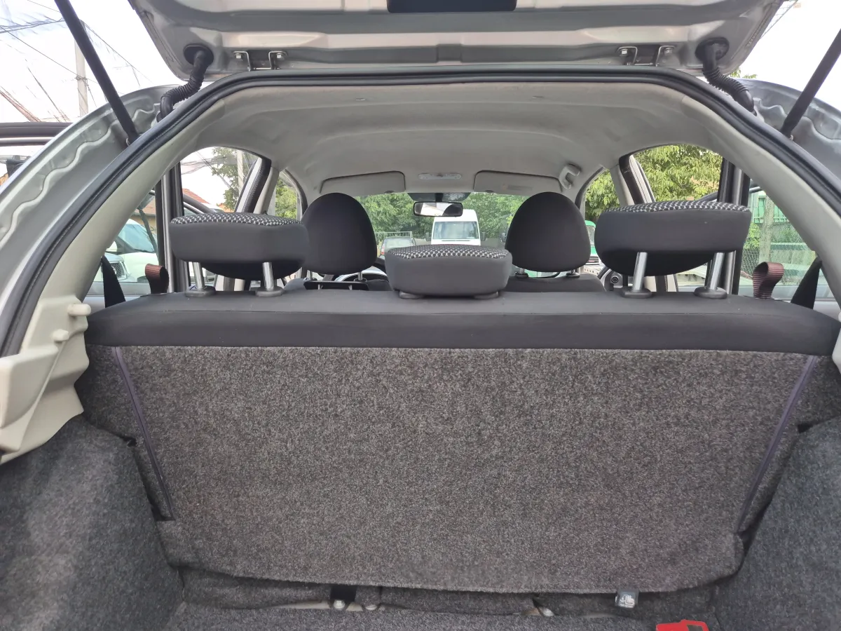 Nissan Micra 1.2 (2010) - slika 18