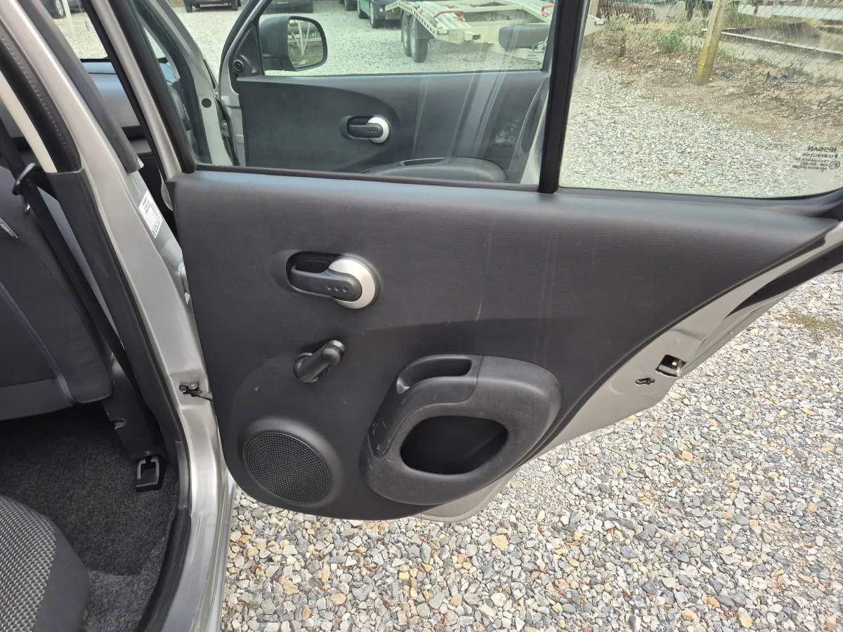 Nissan Micra 1.2 (2010) - slika 19