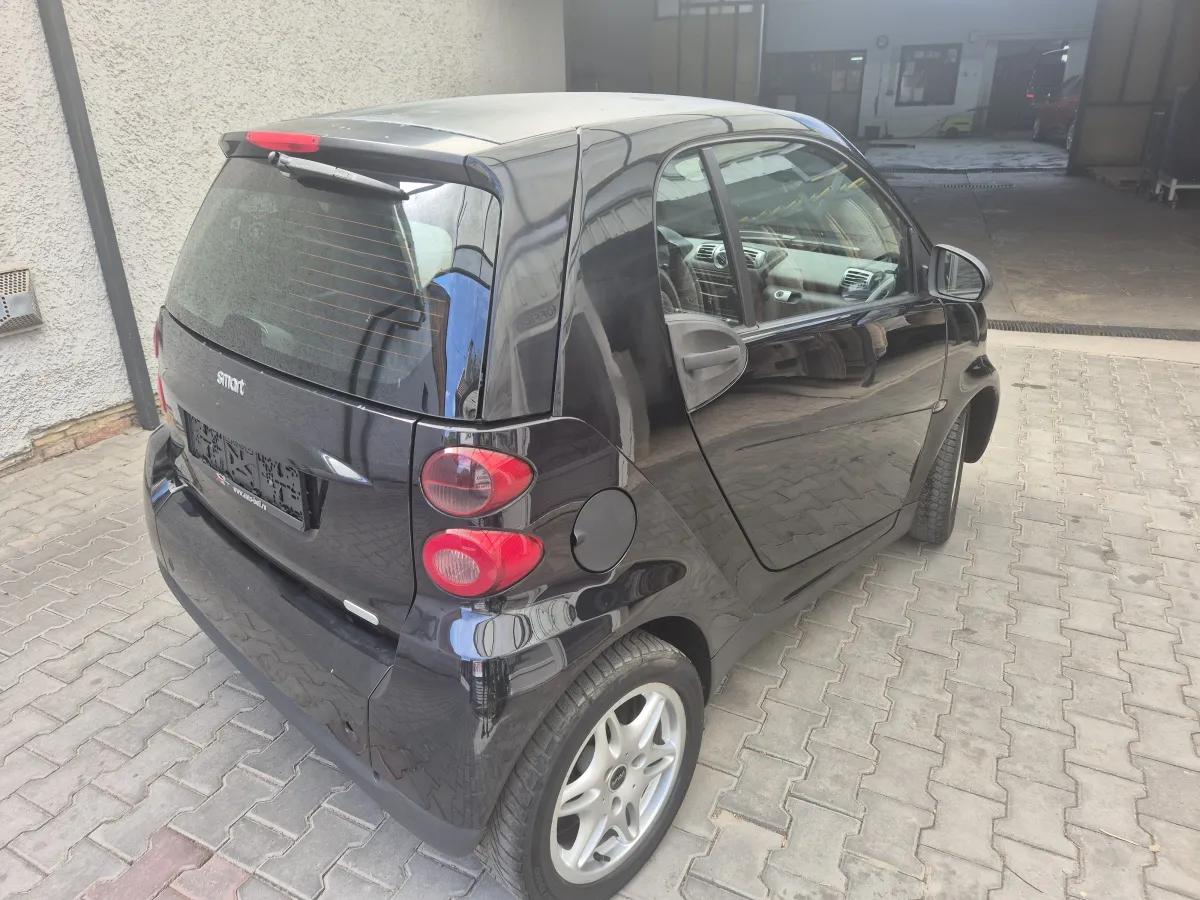 Smart ForTwo 1.0 MHD (2010) - slika 5