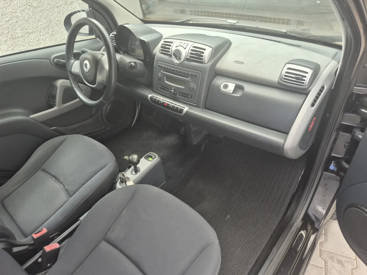 Smart ForTwo 1.0 MHD (2010) - slika 14